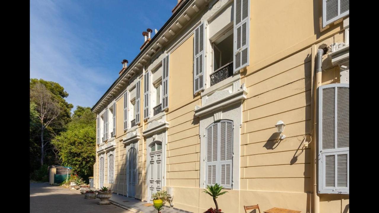 Villa Laetitia - Appt De Charme Avec Parking - Nice Nord Eksteriør bilde