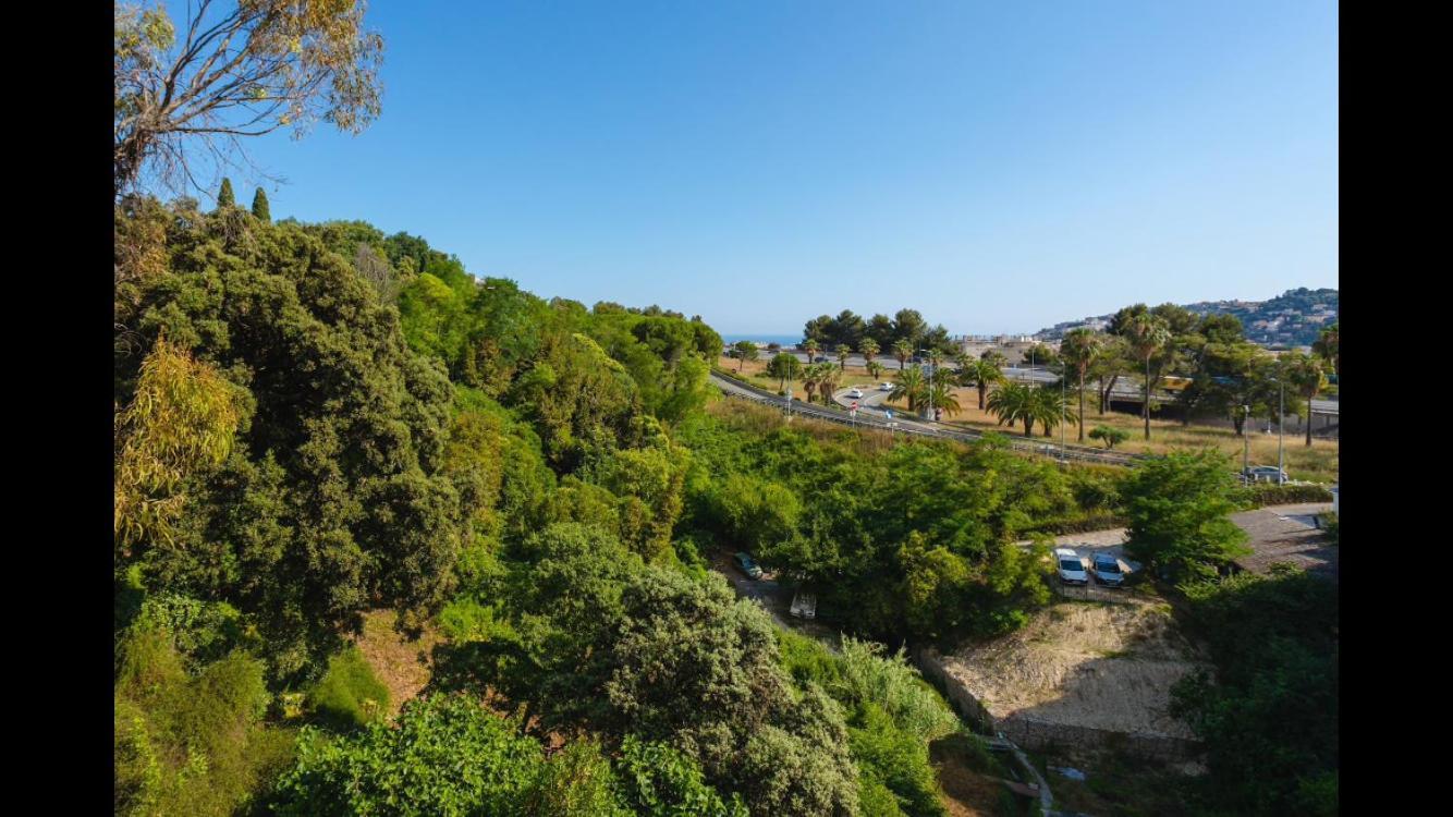 Villa Laetitia - Appt De Charme Avec Parking - Nice Nord Eksteriør bilde