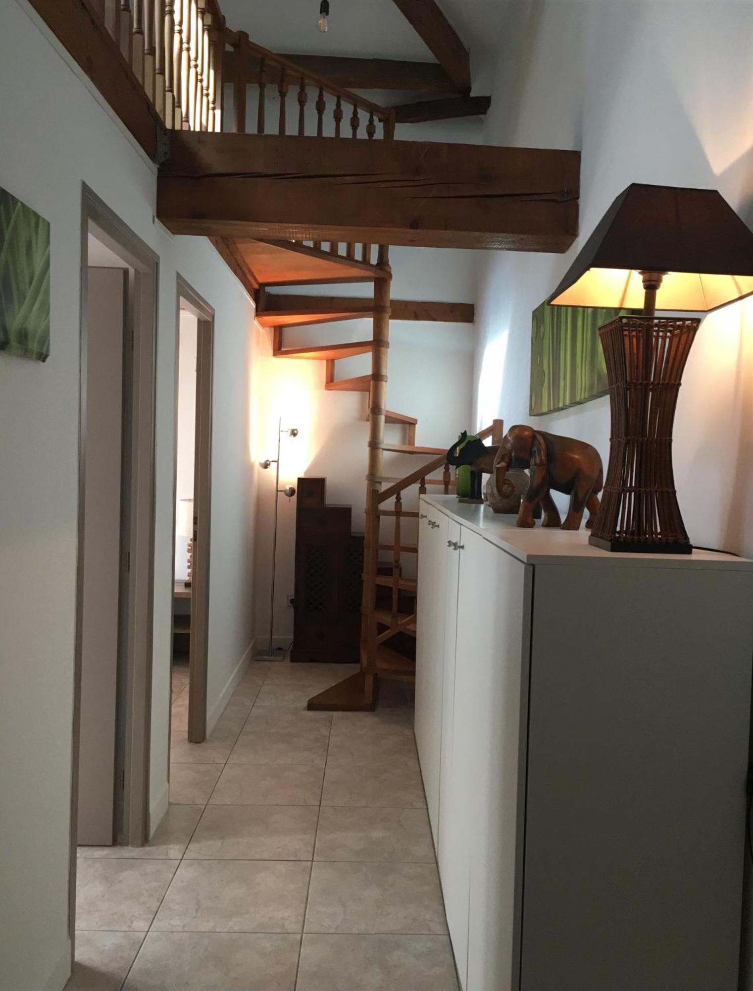 Villa Laetitia - Appt De Charme Avec Parking - Nice Nord Eksteriør bilde