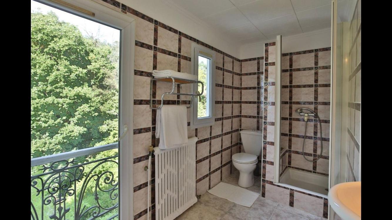 Villa Laetitia - Appt De Charme Avec Parking - Nice Nord Eksteriør bilde